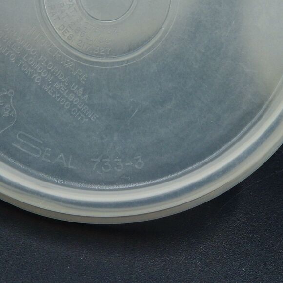 Vintage Tupperware 3 Cup Condiment Caddy Sheer Almond 758 733 Lids 2 Spoons - Picture 6 of 11